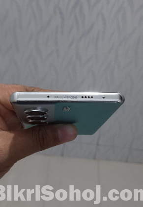 Tecno camon 40 pro